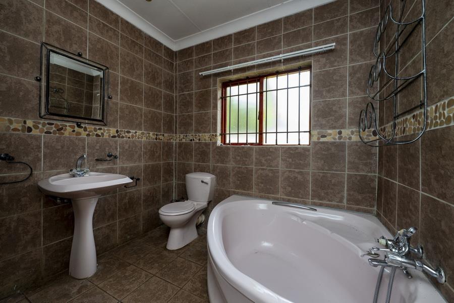 3 Bedroom Property for Sale in Ifafi North West